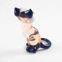Фигурка котика бежевого