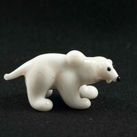 Медведь белый фигурка стеклянная Животные