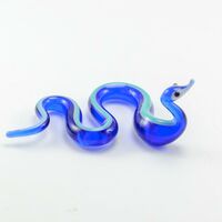 Фигурка змея синяя с зеленым Рептилии