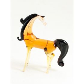 Конь коричневый Животные