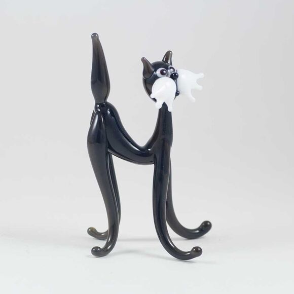 Черный озорной котик, высота 6 см